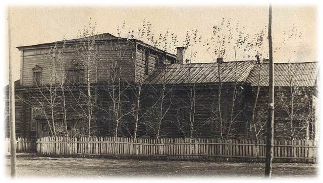 Горская средняя школа для детей посёлка Гусарский городок (50-е годы)