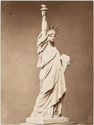 U.S. President Grover Cleveland Accepts the Statue of Liberty