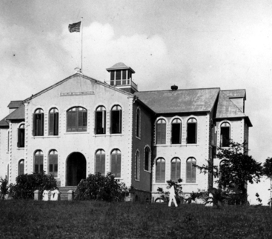 Escuela para formar maestros