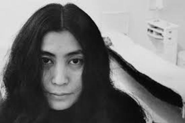 Yoko Ono