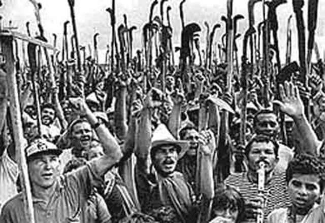 Papel do professor: aproximação do aluno ao conhecimento