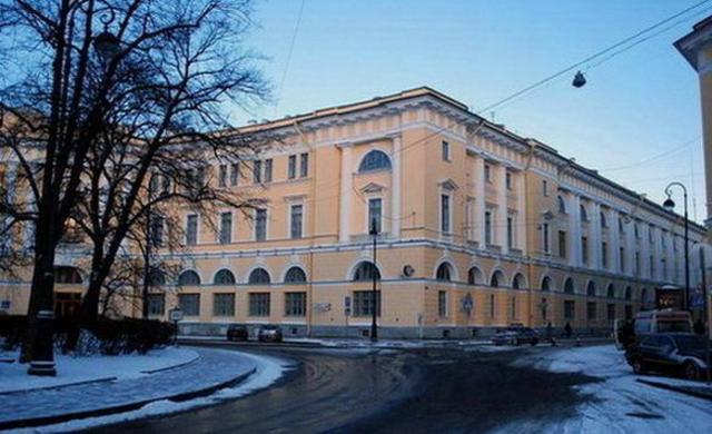 Во времена Великой Отечественной войны.