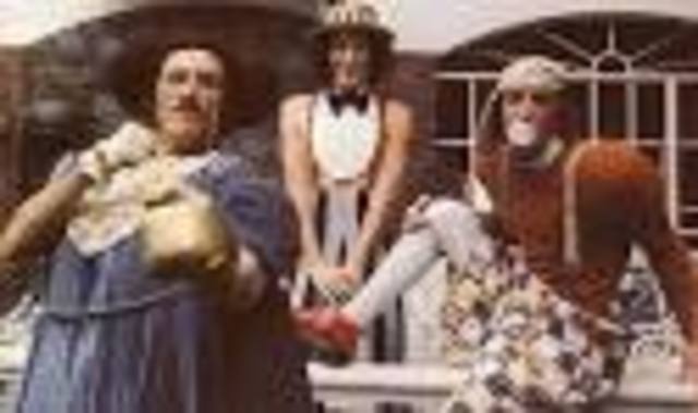 Aunty Jack - Colour