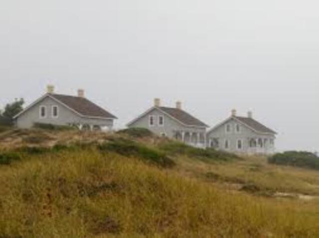 Boundaries for colonies