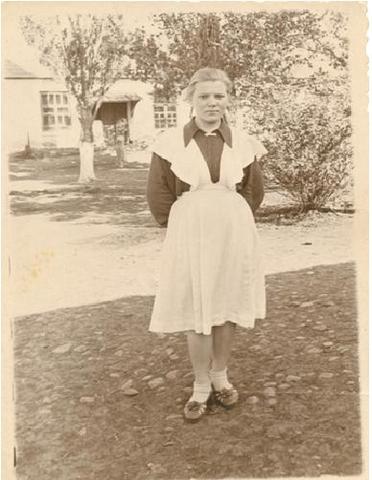 Бачинская (Вовчук) Нина Емельяновна, родилась 12 января 1941 года