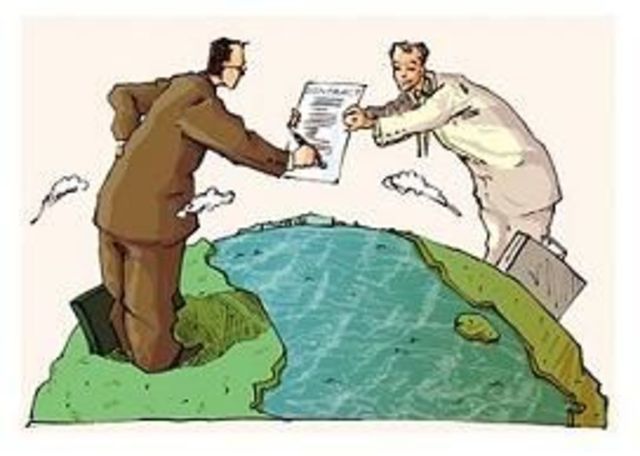 Kellogg-Briand pact signed