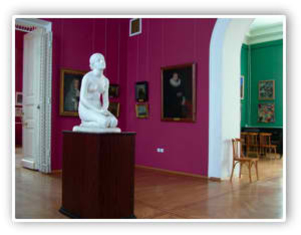 Художественный музей  включен в состав Тамбовского губернского научно-художественного музея.