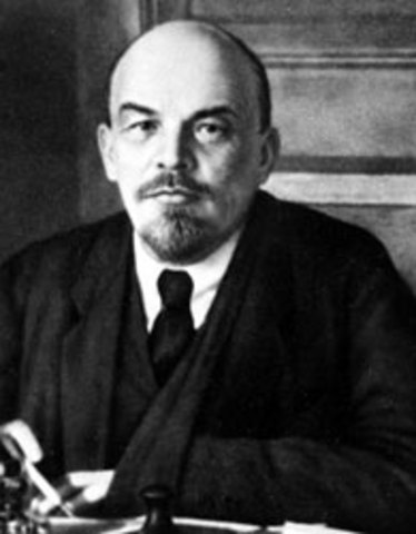 Vladmir Lenin becomes leader of Russia