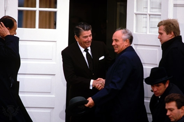 President Reagan and Gorbachev resolve to remove all intermediate nuclear missiles from Europe