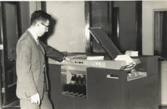 Primer computador en Chile