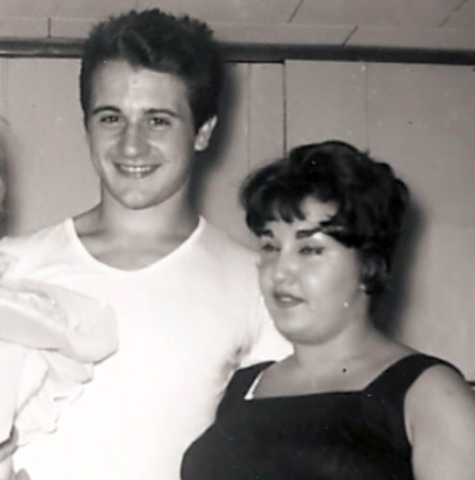 Marries his first wife, Jean