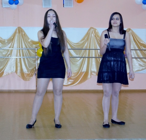 Праздничный концерт "Как же без женщин..."