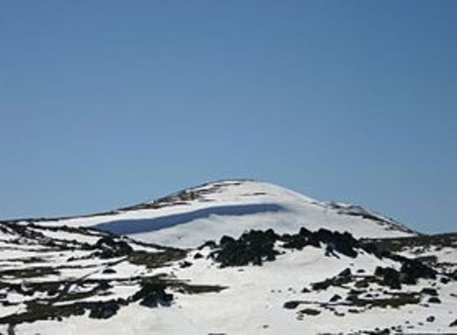 Mount Kosciuszko first acent