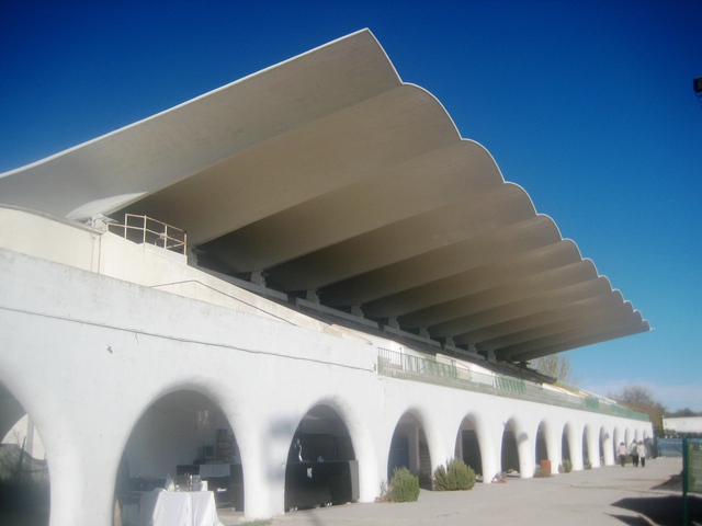 Tribuna del hipódromo de la Zarzuela