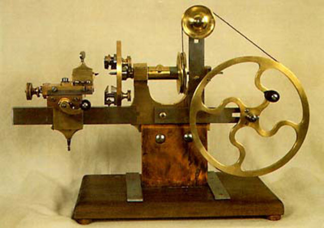 Токарный станок