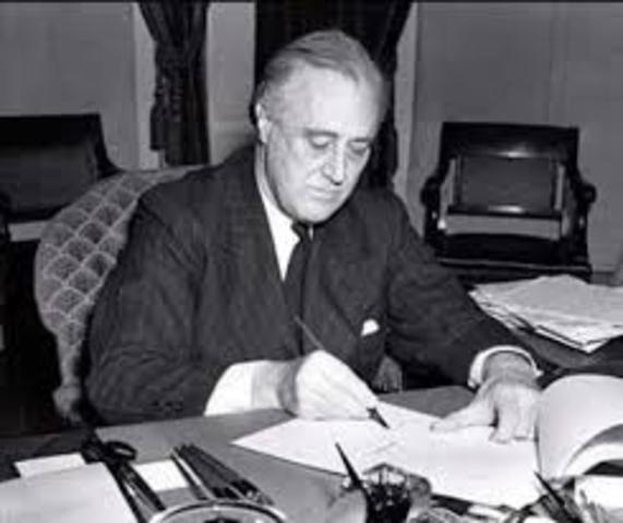 Roosevelt signs the lend-lease act
