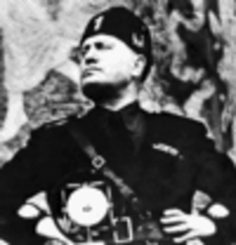 Mussolini forms Government