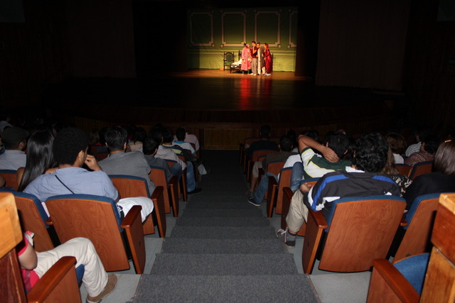 Dos funciones de EL HEREDERO en el Auditorio Luis A Calvo