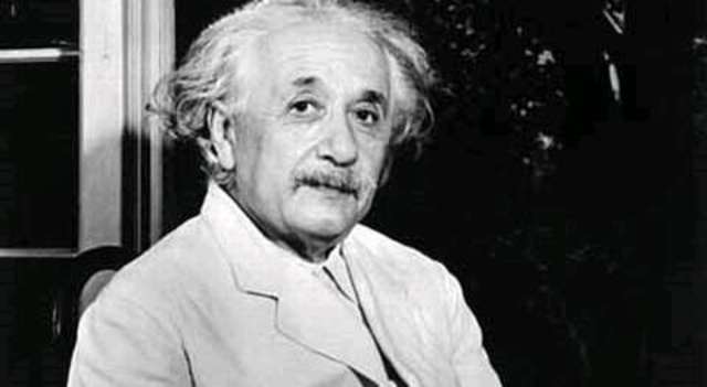 Einstein revoluciona la física amb la teoria de la relativita