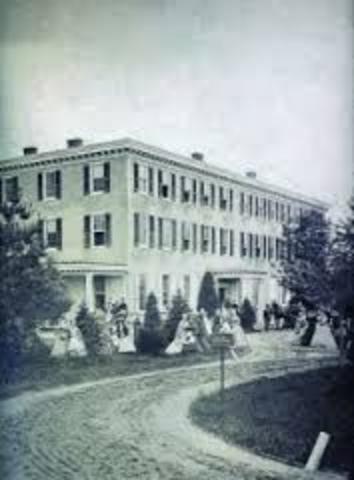 Ida Saxton McKinley-- Early Years