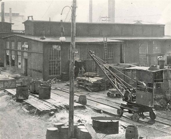 Steel Producing Machine