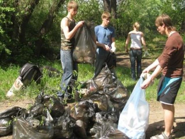 Проведение силами учеников МБОУ СОШ №6 экологического десанта в Подвязье