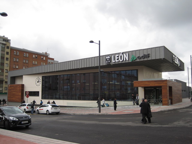 El fondo de de saco y la estación provisional de León