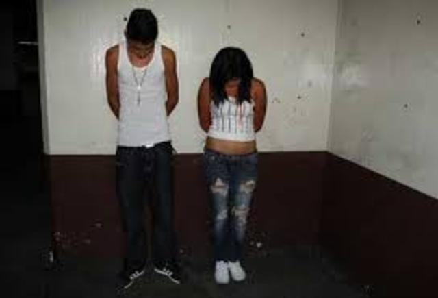 MENORES EN PROBLEMAS