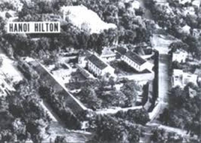 POW’s Mobbed in Hanoi