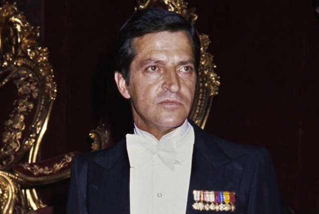 Primer gobierno de la Democracia