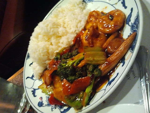 Sezchuan Chicken at Chinatown Inn