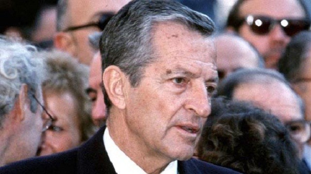 Adolfo Suárez reelegido en Helsinki