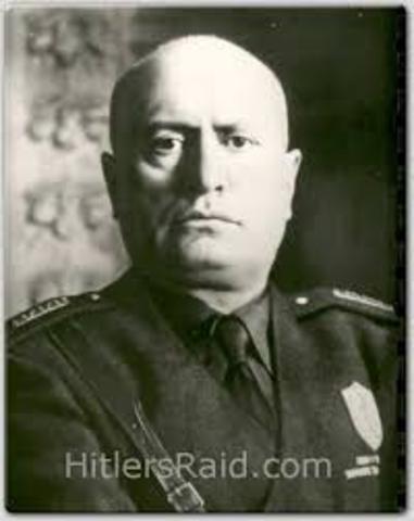 Mussolini falls from power