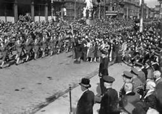 V-E day war ends in Europe