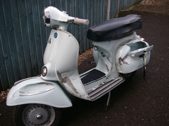 Kilree Lee's father passes away.