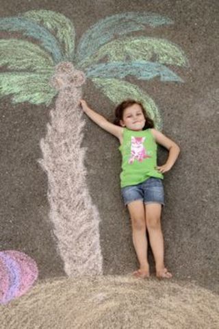 Cuando yo tenía nueve años, yo mentía, yo pelía, y yo escribía con tiza.