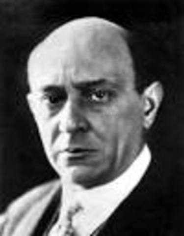 Arnold Schoenberg composed his Piano Suite, Opus 25 which was his first 12-tone work.
