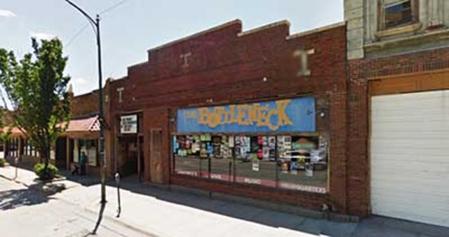 Lawrence, KS - Bottleneck