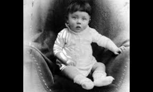 Apr 10 1889, Hitler was born