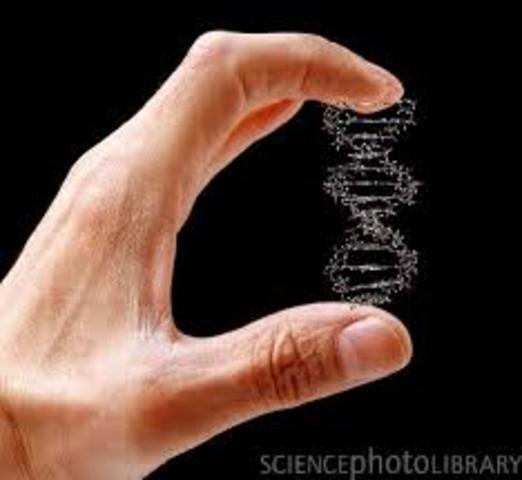 Se estudian proteínas y ADN por rayos X. Aparece el término "Biología Molecular".