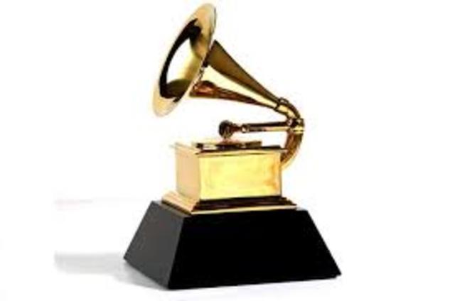 2006 Grammys most nominations MC has recived (8)
