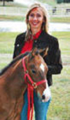 El Mejor Caballo Campeón de Carreras de Barriles “Scamper” ha sido clonado en Austin, Texas.