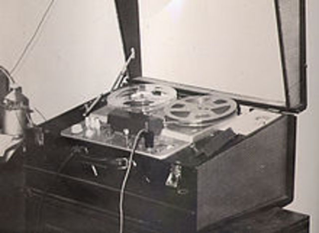 reel to reel tape reocorders