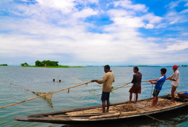 They have their first meeting, and decide that the Heelocians need to give something if they want to stay on the island.
