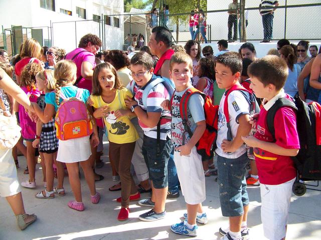 incluir educacion moral en colegiios