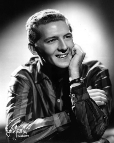Jerry Lee Lewis Makes His Debut