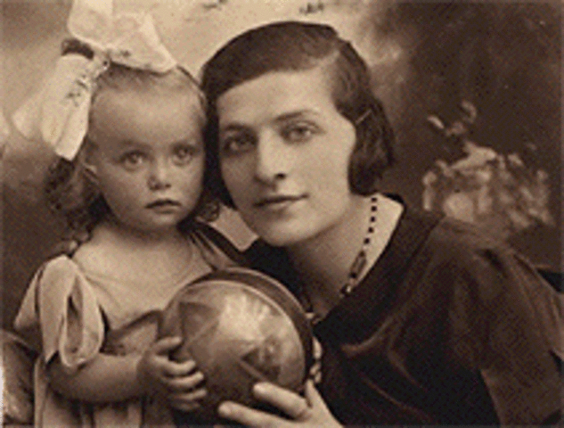 Romanian Jews Stripped from their Citizenship