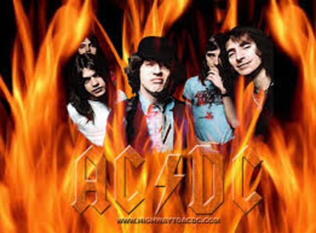 AC/DC ; HEAVY METAL