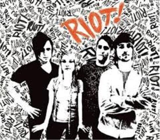 Launch of the album "Riot!"