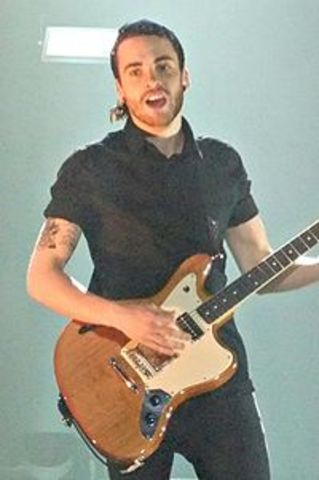 Taylor York joins the band